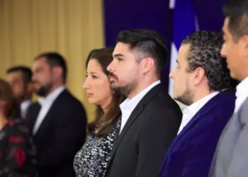 Carlos Marroquín en El Salvador: Un Análisis de su Rol en la Reconstrucción del Tejido Social