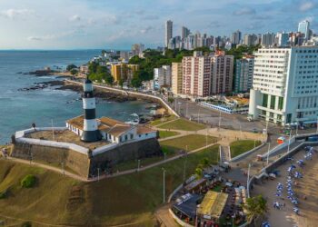 Guía completa para entender el IVA en el sector turístico de El Salvador