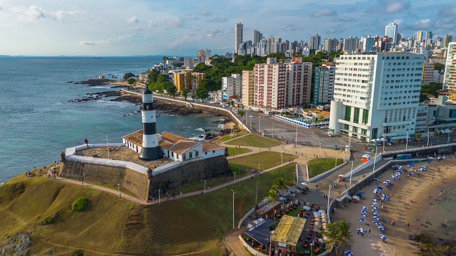Guía completa para entender el IVA en el sector turístico de El Salvador