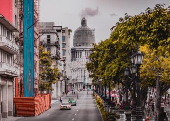 Guía Completa para Obtener tu Visa de Turismo en El Salvador: Requisitos y Consejos Prácticos